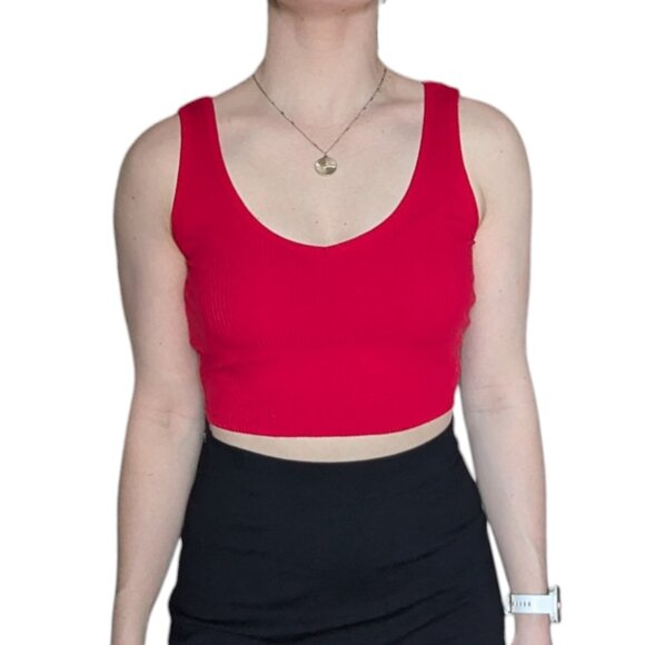 Garage Red V-neck Ribbed Cropped Tank Top Women Size Medium - Picture 1 of 10